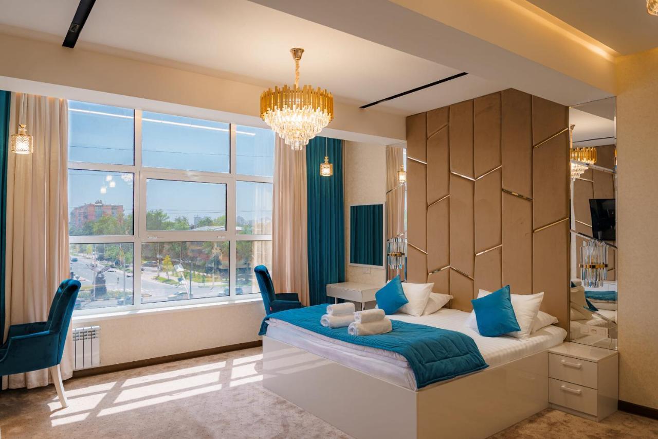 Grey Hotel Dushanbe Exterior photo